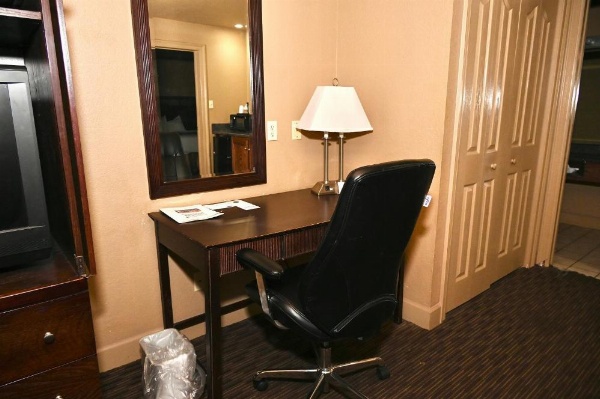 Fortune Inn & Suites image 22