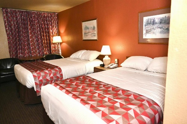 Fortune Inn & Suites image 23