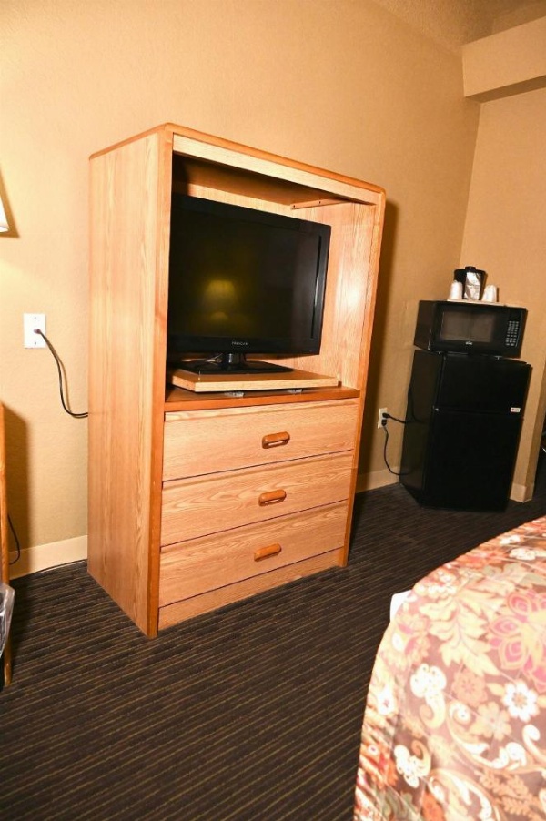 Fortune Inn & Suites image 24