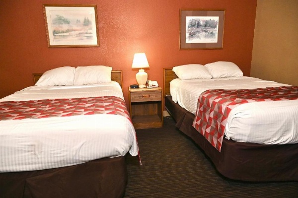 Fortune Inn & Suites image 29