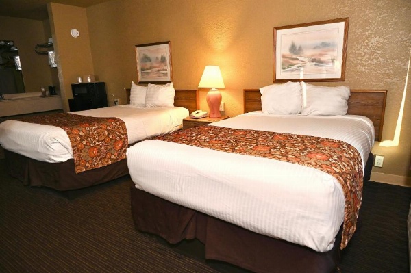 Fortune Inn & Suites image 39