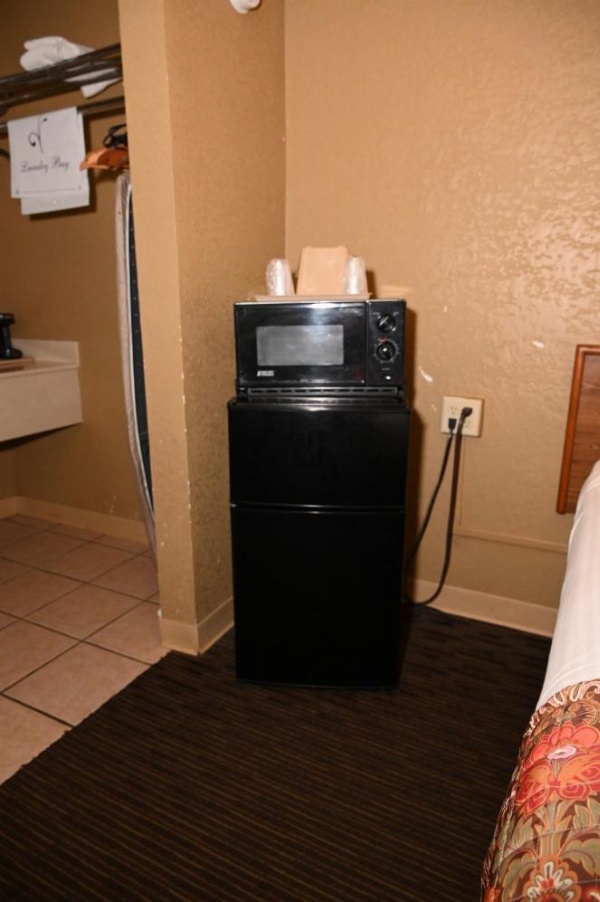 Fortune Inn & Suites image 48